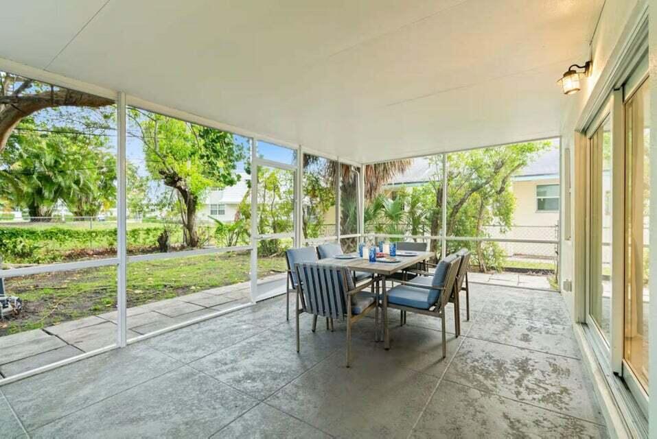 1218 Surf Road Singer Island, FL 33404 - Photo 24 of 32 20260714202546142628000000-o
