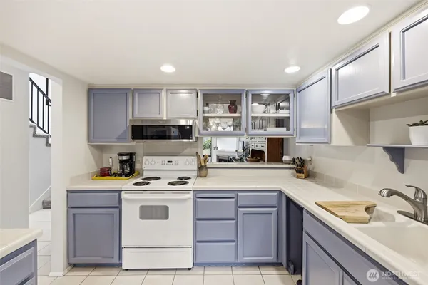 $435,000 | 25433 213th Avenue Southeast, Unit 46, Maple Valley, WA 98038