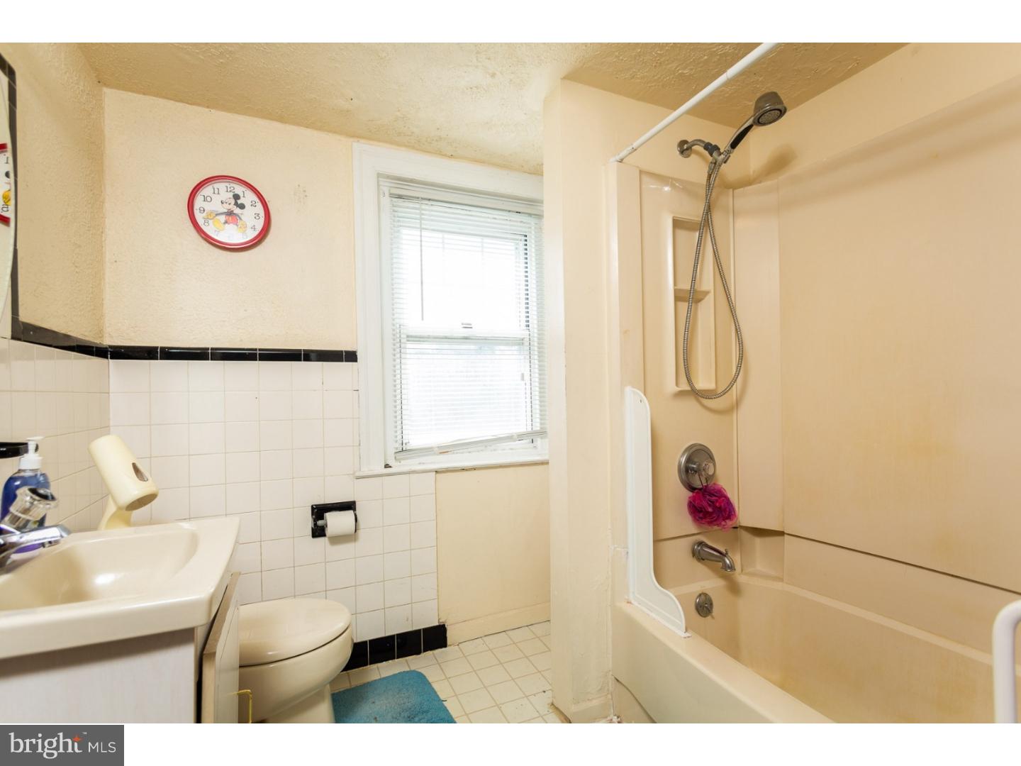291 New Garden Road Avondale, PA 19311 - Photo 22 of 25 a bathroom with a sink and a shower