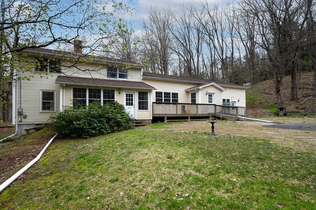 160 Old Bay Road Belchertown, MA 01007 - Photo 2 of 33 Gallery Image 2