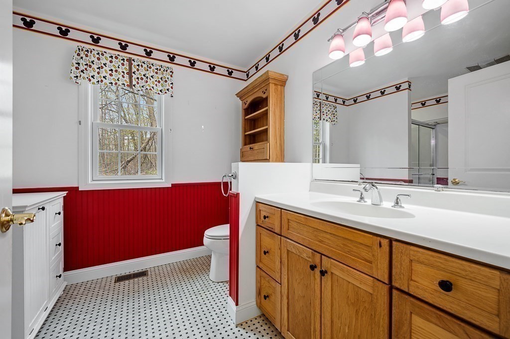 160 Old Bay Road Belchertown, MA 01007 - Photo 22 of 33 Gallery Image 22