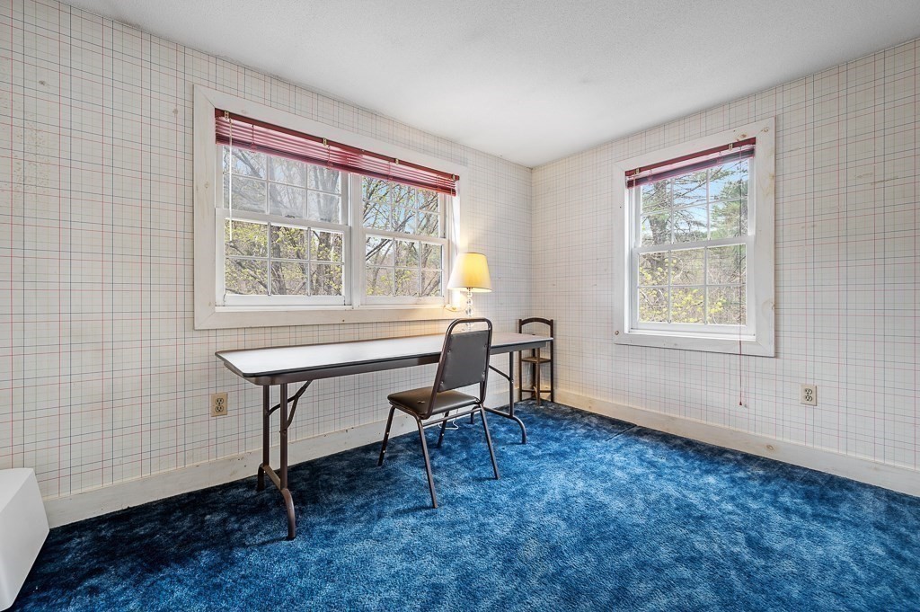 160 Old Bay Road Belchertown, MA 01007 - Photo 28 of 33 Gallery Image 28