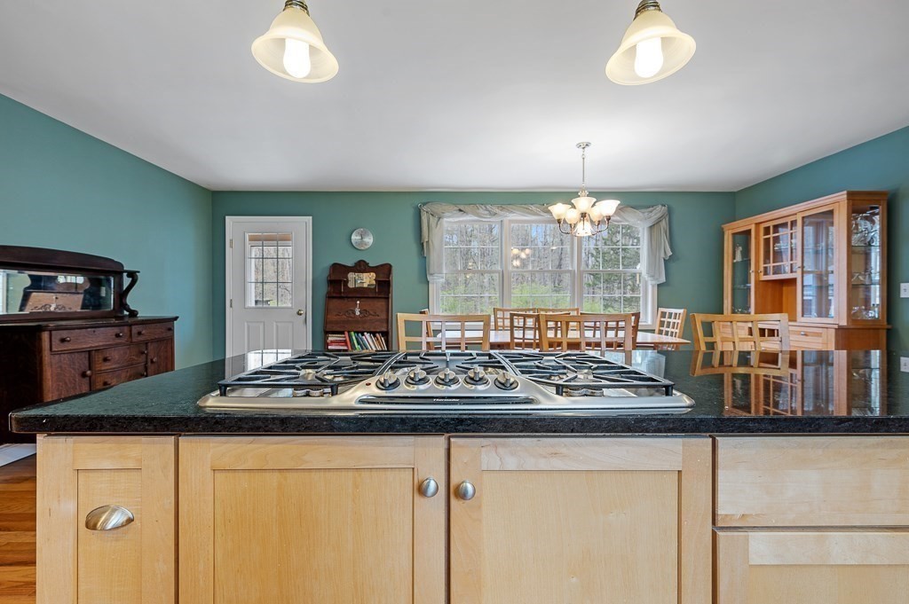 160 Old Bay Road Belchertown, MA 01007 - Photo 9 of 33 Gallery Image 9