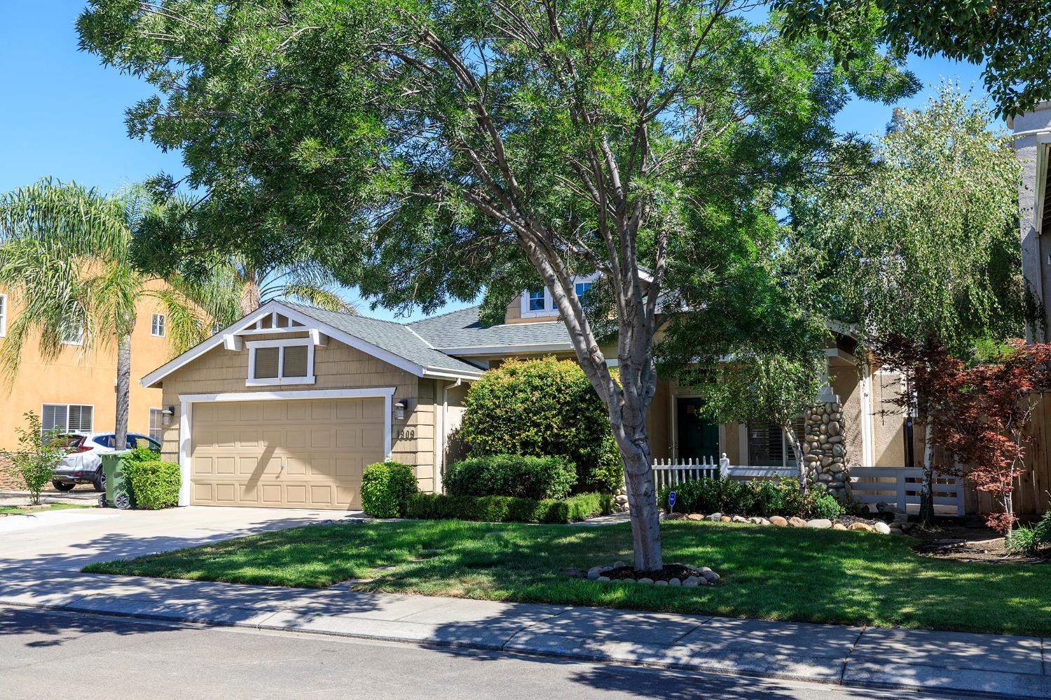 1909 Destiny Way Modesto, CA 95356 - Photo 3 of 52