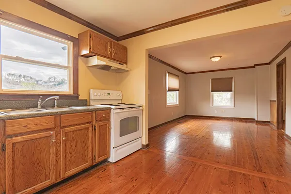$259,900 | 719 West Bell Avenue, Chattanooga, TN 37405