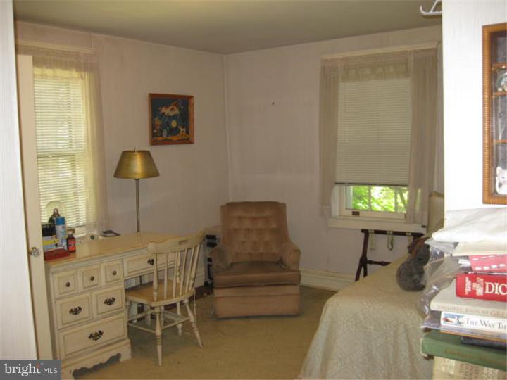 305 Hamilton Road Wynnewood, PA 19096 - Photo 13 of 17 Gallery Image 13