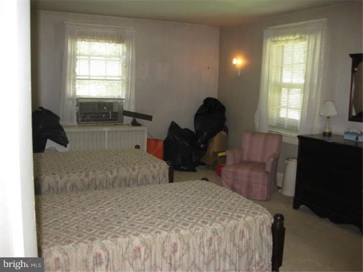 305 Hamilton Road Wynnewood, PA 19096 - Photo 16 of 17 Gallery Image 16