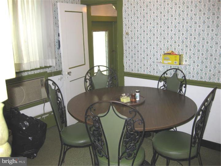 305 Hamilton Road Wynnewood, PA 19096 - Photo 6 of 17 Gallery Image 6