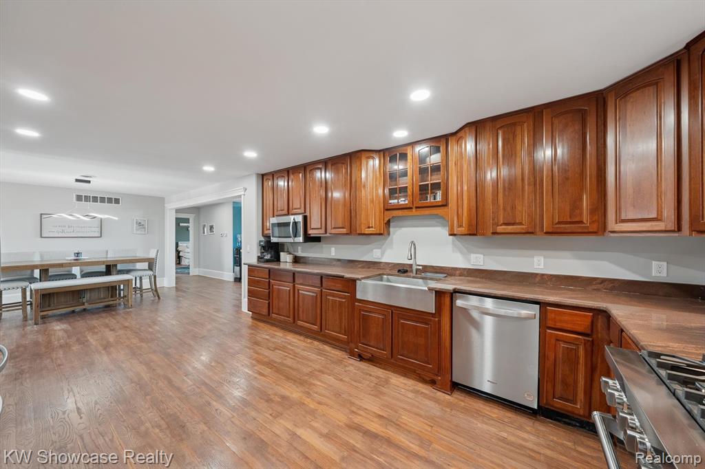 1112 West Cook Road Grand Blanc, MI 48439 - Photo 13 of 63 Gallery Image 13