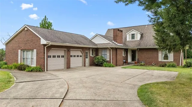 $290,000 | 377 Claremont Drive, New Kensington, PA 15068