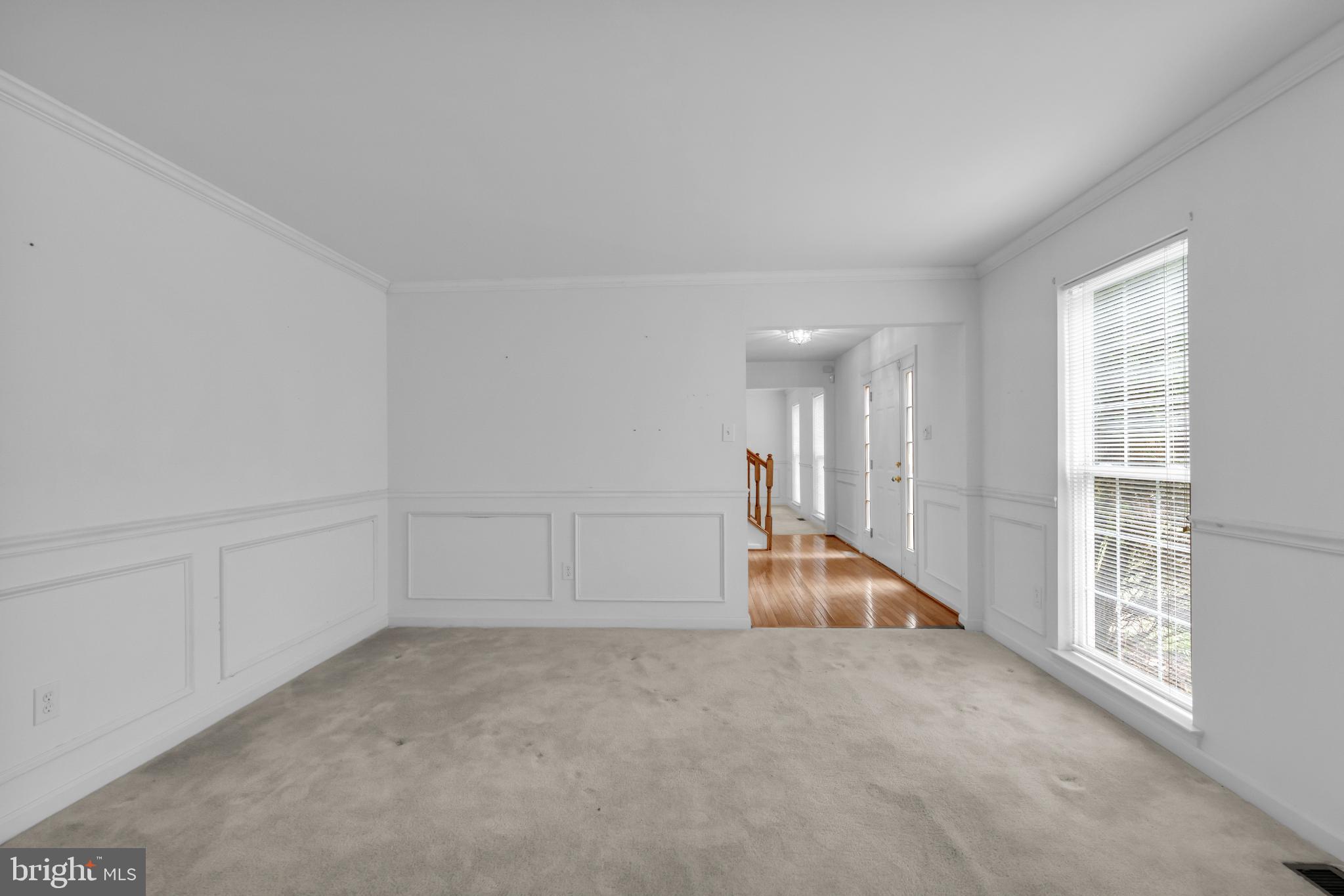 5184 Lovering Drive Doylestown, PA 18902 - Photo 20 of 51 a view of an empty room and a windows