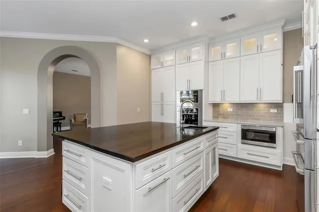 $1,399,000 | 1402 Wyndham Lakes Drive, Odessa, FL 33556