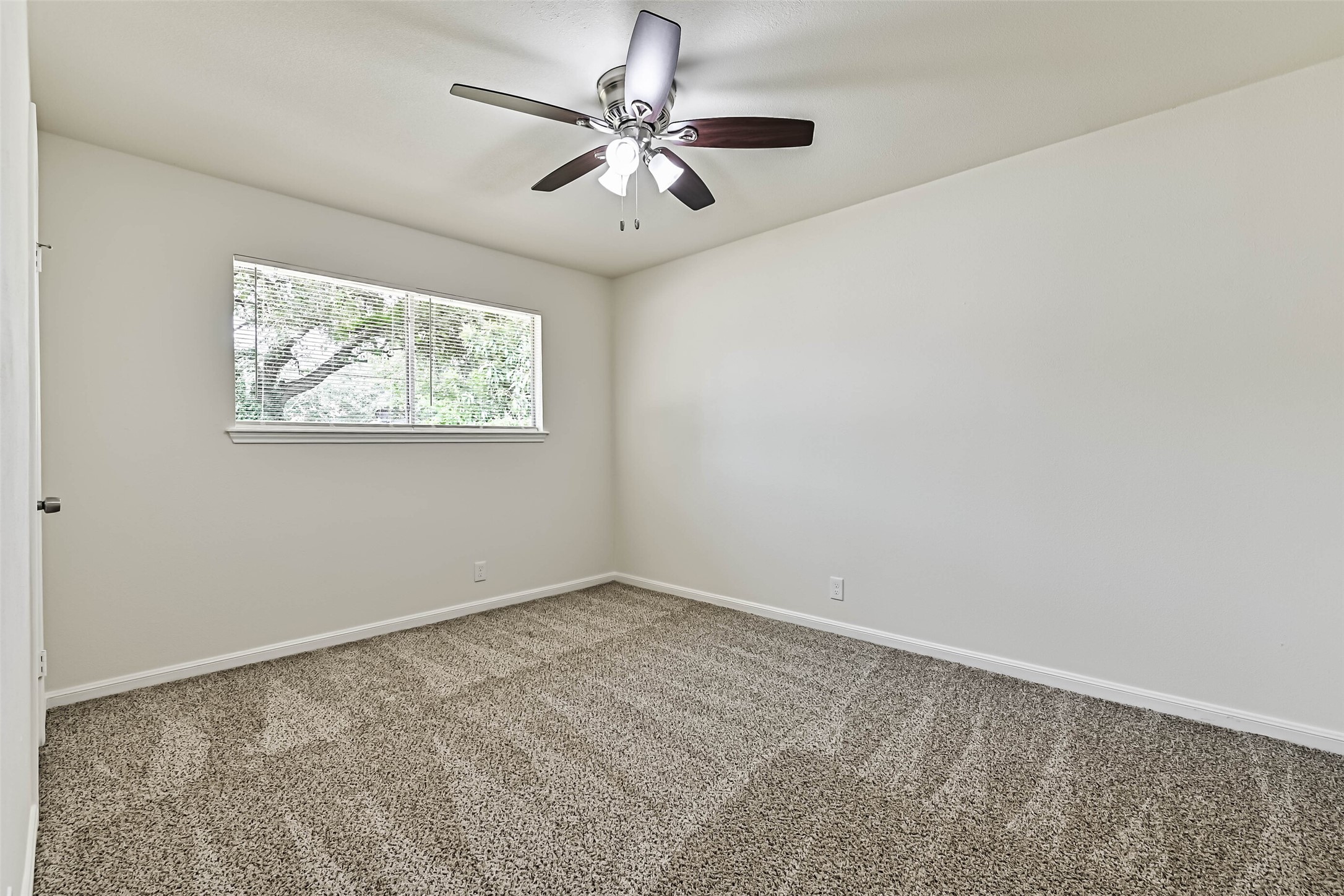 117 Dallas Street Angleton, TX 77515 - Photo 23 of 39 Gallery Image 23