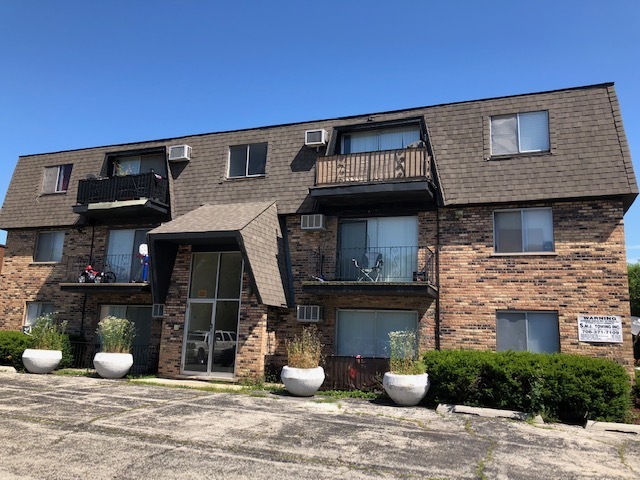 4839 West Engle Road, Unit 2A Alsip, IL 60803 - Photo 4 of 4