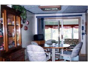 39 Syracuse Road Nashua, NH 03064 - Photo 2 of 5 Gallery Image 2