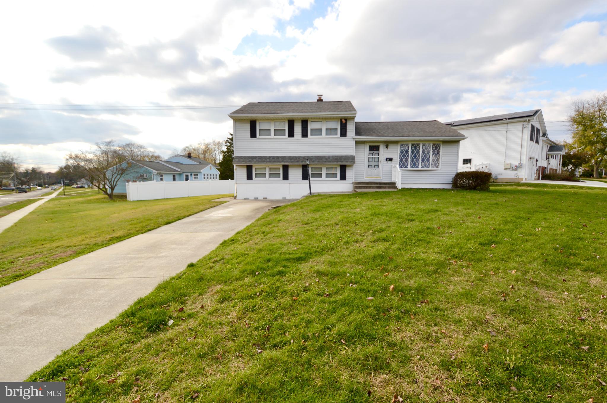 8 Cedarcroft Road Gibbsboro, NJ 08026 - Photo 1 of 14