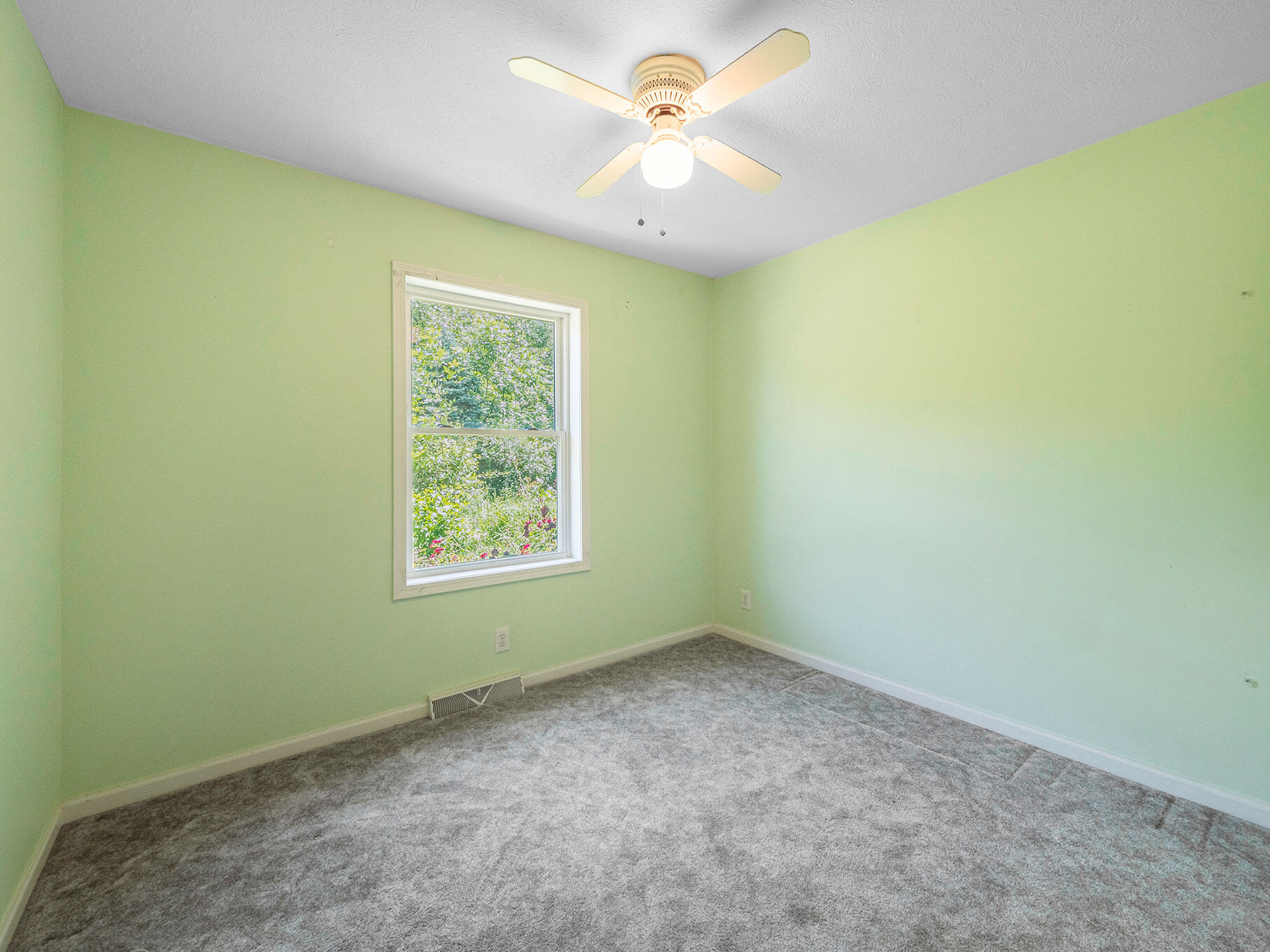 8559 East Chicago Road Horton, MI 49246 - Photo 11 of 29 11
