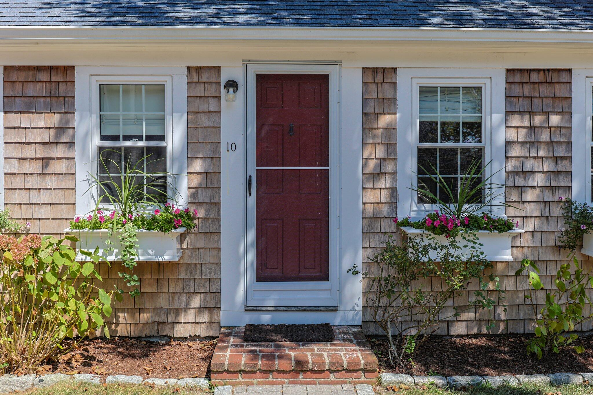 4-web-or-mls-10-harbor-view-rd