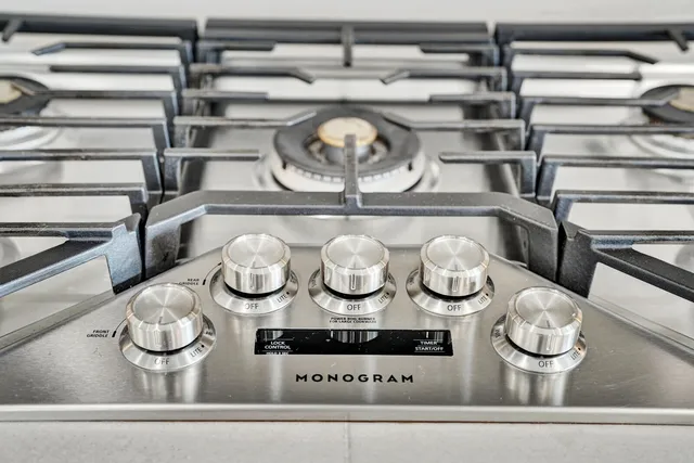 $4,200,000 | 1151 Coral Way, Singer Island, FL 33404