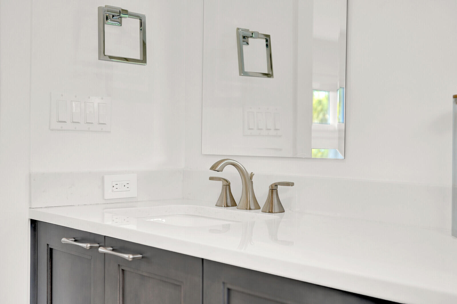 1151 Coral Way Singer Island, FL 33404 - Photo 44 of 86 47_Image_47_mls