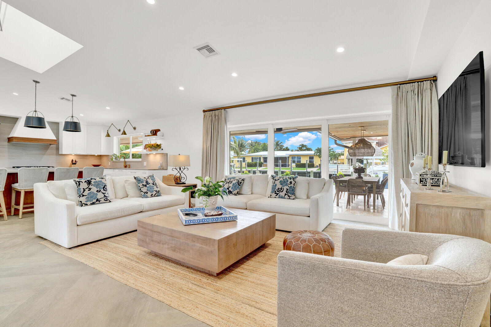 1151 Coral Way Singer Island, FL 33404 - Photo 7 of 86 10_Image_10_mls