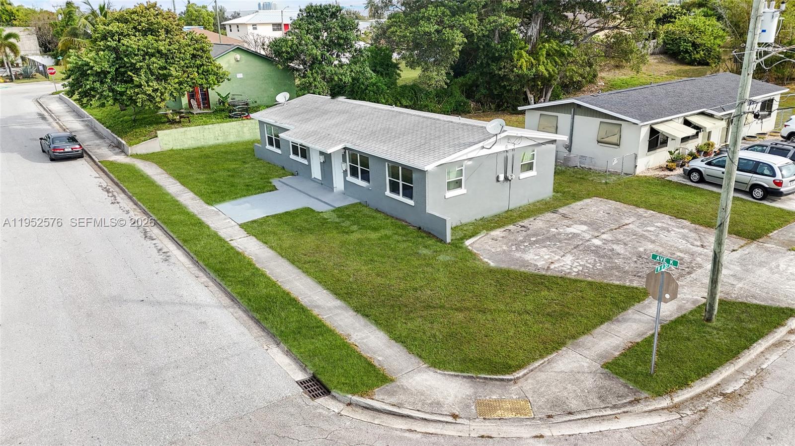 968 West 9th Street Riviera Beach, FL 33404 - Photo 38 of 61 Gallery Image 38
