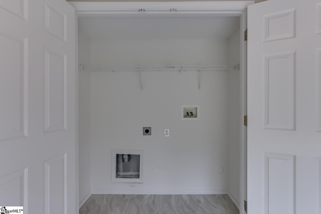507 Flanders Court Greenville, SC 29607 - Photo 14 of 31 Gallery Image 14