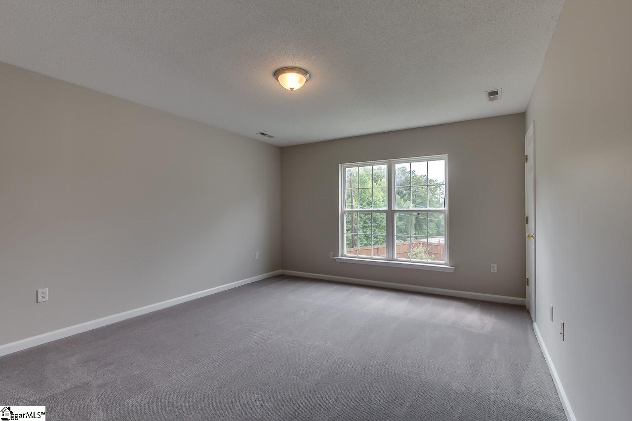 507 Flanders Court Greenville, SC 29607 - Photo 16 of 31 Gallery Image 16