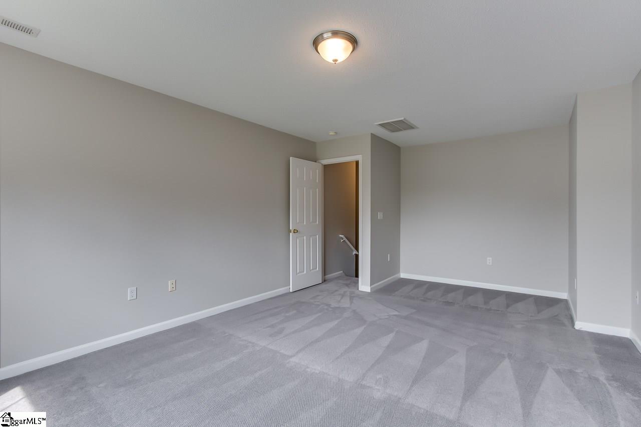 507 Flanders Court Greenville, SC 29607 - Photo 17 of 31 Gallery Image 17