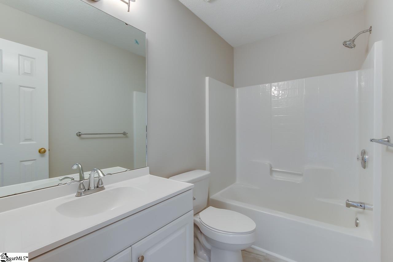 507 Flanders Court Greenville, SC 29607 - Photo 18 of 31 Gallery Image 18