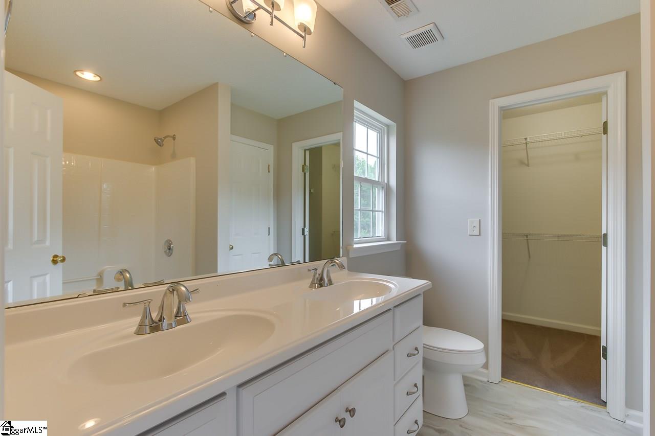 507 Flanders Court Greenville, SC 29607 - Photo 21 of 31 Gallery Image 21