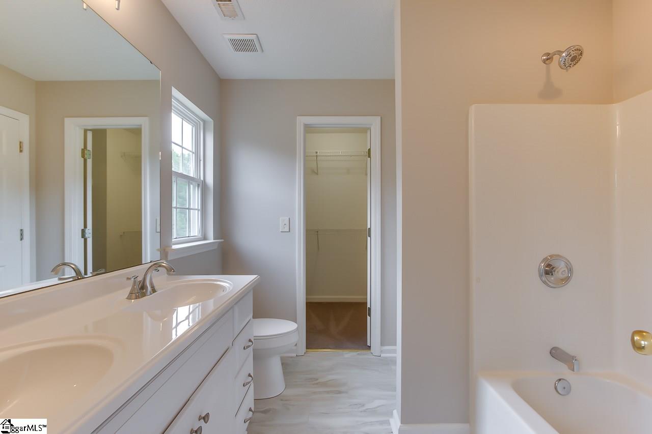 507 Flanders Court Greenville, SC 29607 - Photo 22 of 31 Gallery Image 22