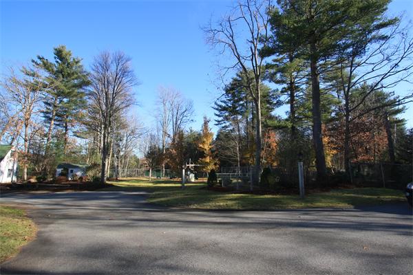 21 Redgate Road Dracut, MA 01826 - Photo 3 of 30 Gallery Image 3