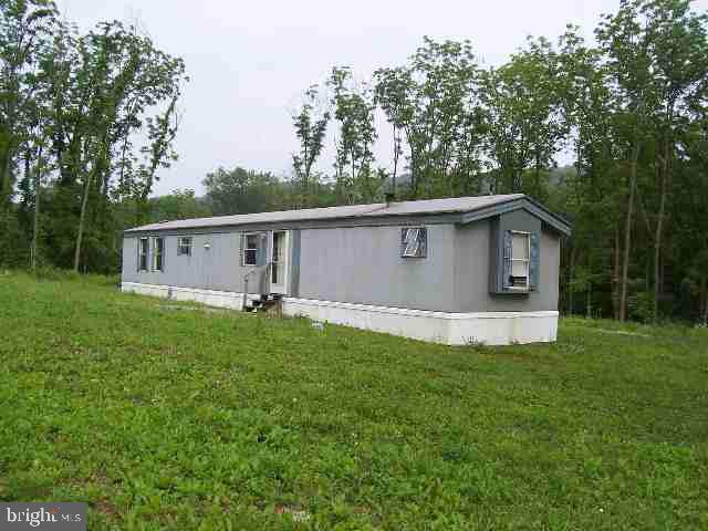 215 Pine Grove Road New Bloomfield, PA 17068 - Photo 3 of 3 Gallery Image 3