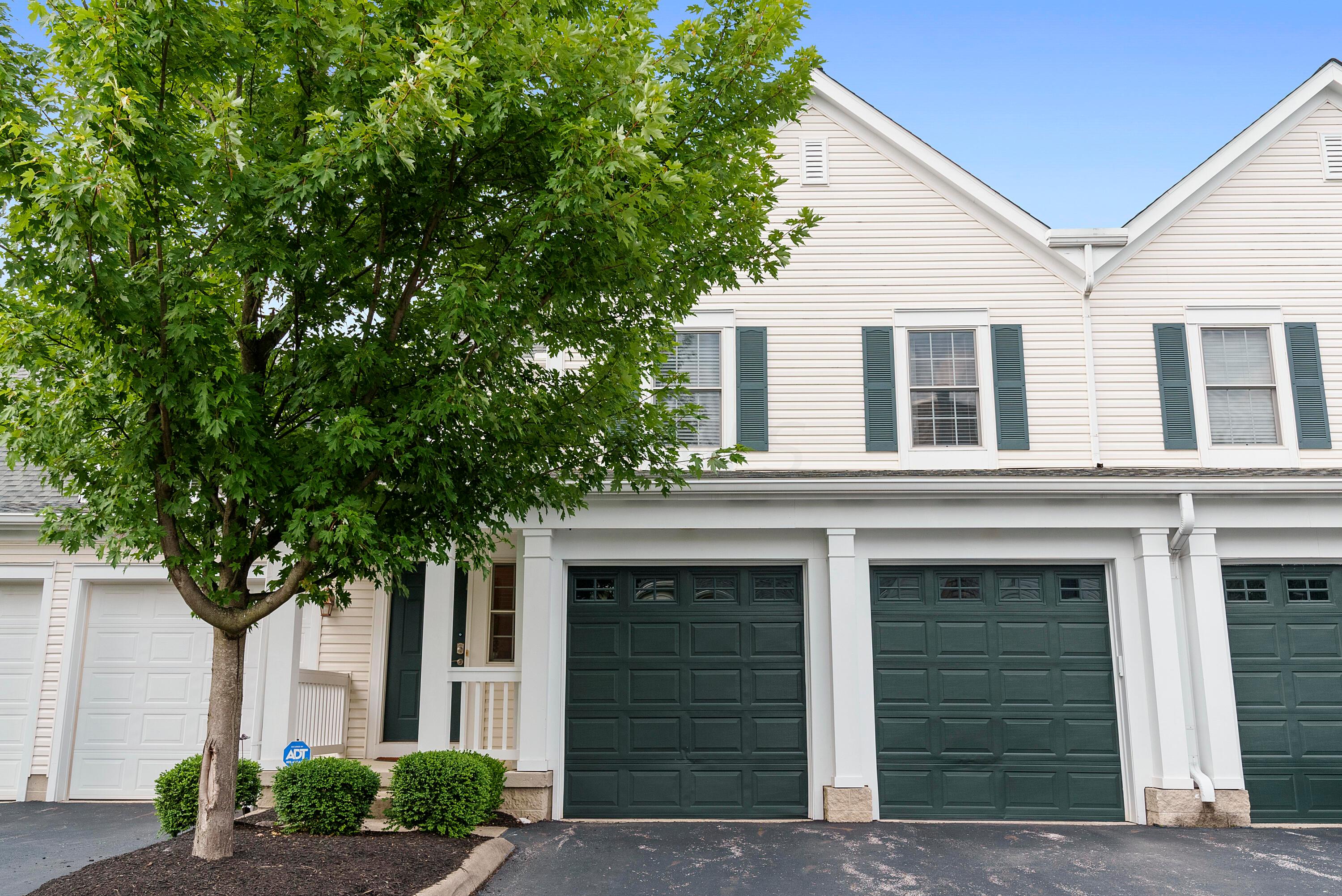 1213 Shagbark Road, Unit 21 Columbus, OH 43230 - Photo 2 of 44 DSC07840