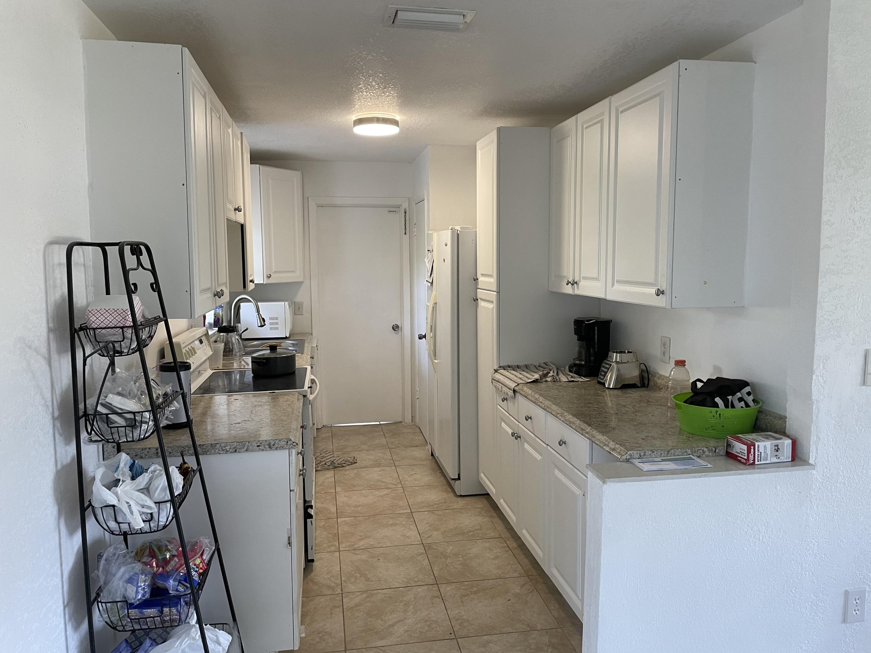 7603 Sebastian Road Fort Pierce, FL 34951 - Photo 4 of 6 7603 Sebastian Rd Kitchen