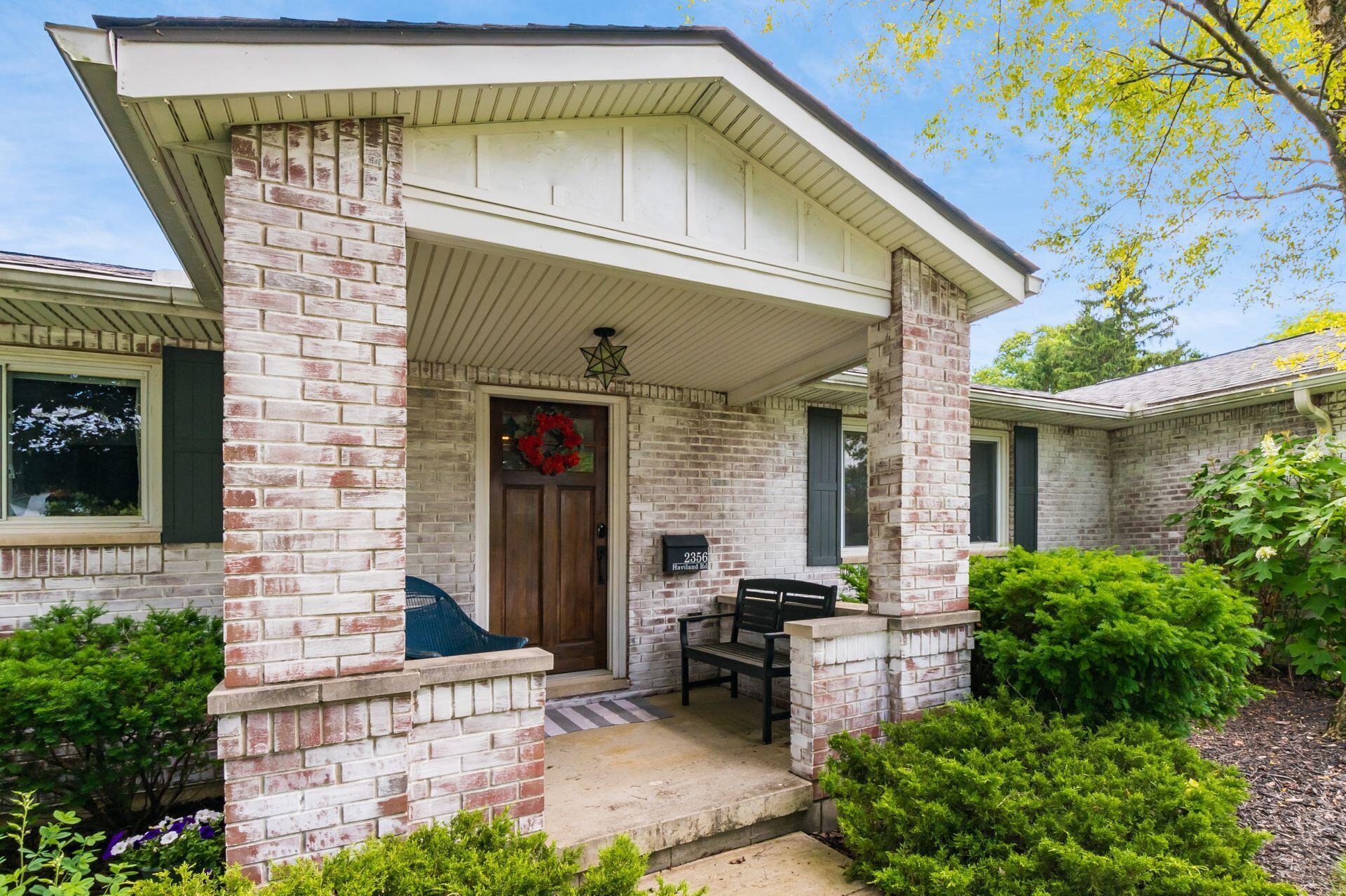 2356 Haviland Road Columbus, OH 43220 - Photo 2 of 31 002_er Arlington OH 43220 USA