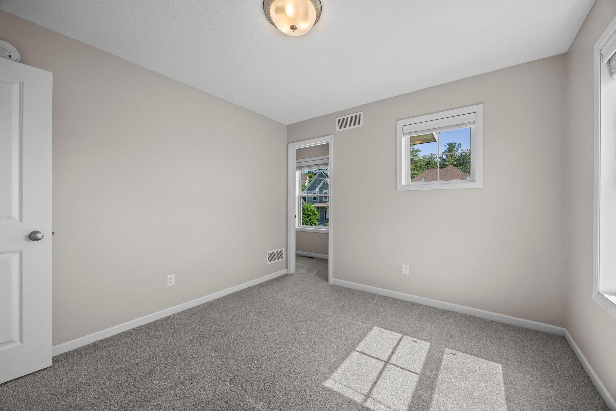 7652 Addisen Path Inver Grove Heights, MN 55077 - Photo 46 of 97