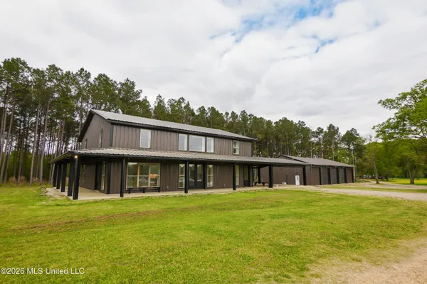 $750,000 | 13775 I-55 South Frontage Road, Terry, MS 39170