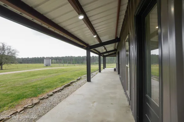 $750,000 | 13775 I-55 South Frontage Road, Terry, MS 39170