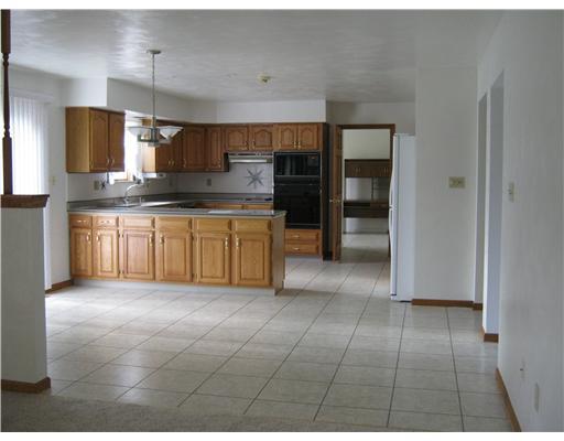 547 Parker Road Sarver, PA 16055 - Photo 7 of 14 Kitchen.