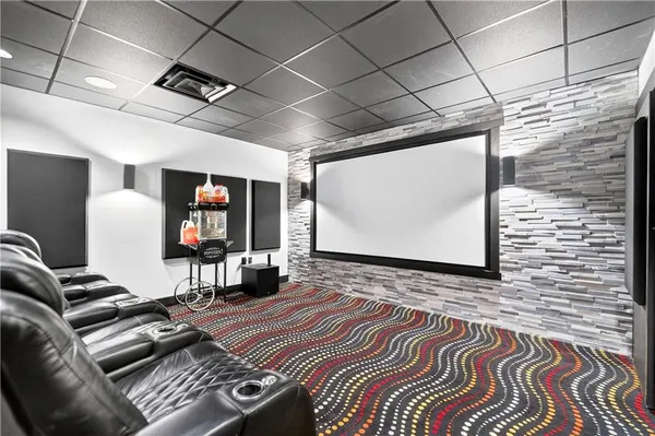 $1,200,000 | 109 Woodside Crescent, Champion, PA 15622