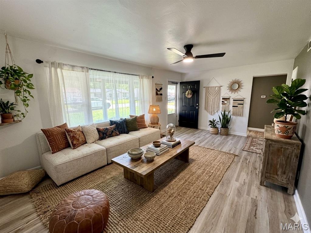 312 Joy Drive O'Fallon, IL 62269 - Photo 8 of 44
