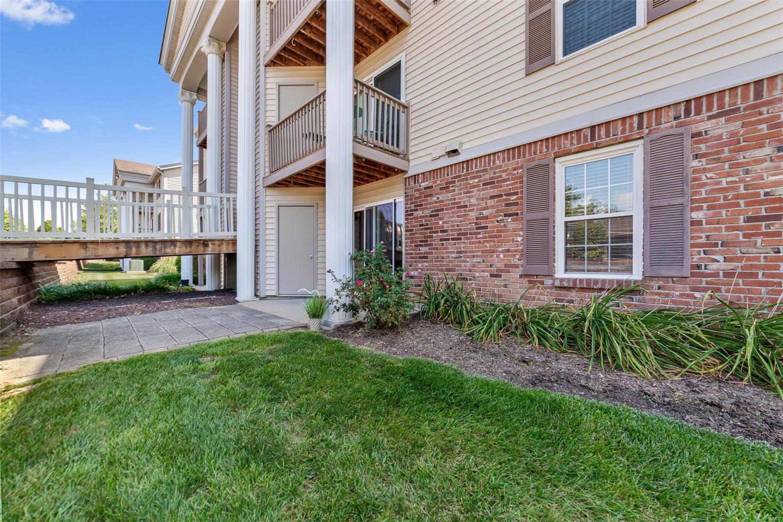757 Ridgeside Drive, Unit D Ballwin, MO 63021 - Photo 21 of 28