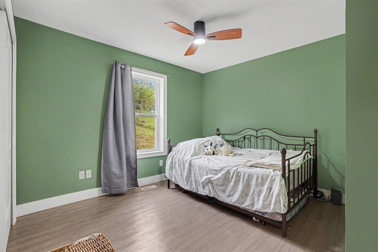 31800 Pine Ridge Circle Lawton, MI 49065 - Photo 17 of 37