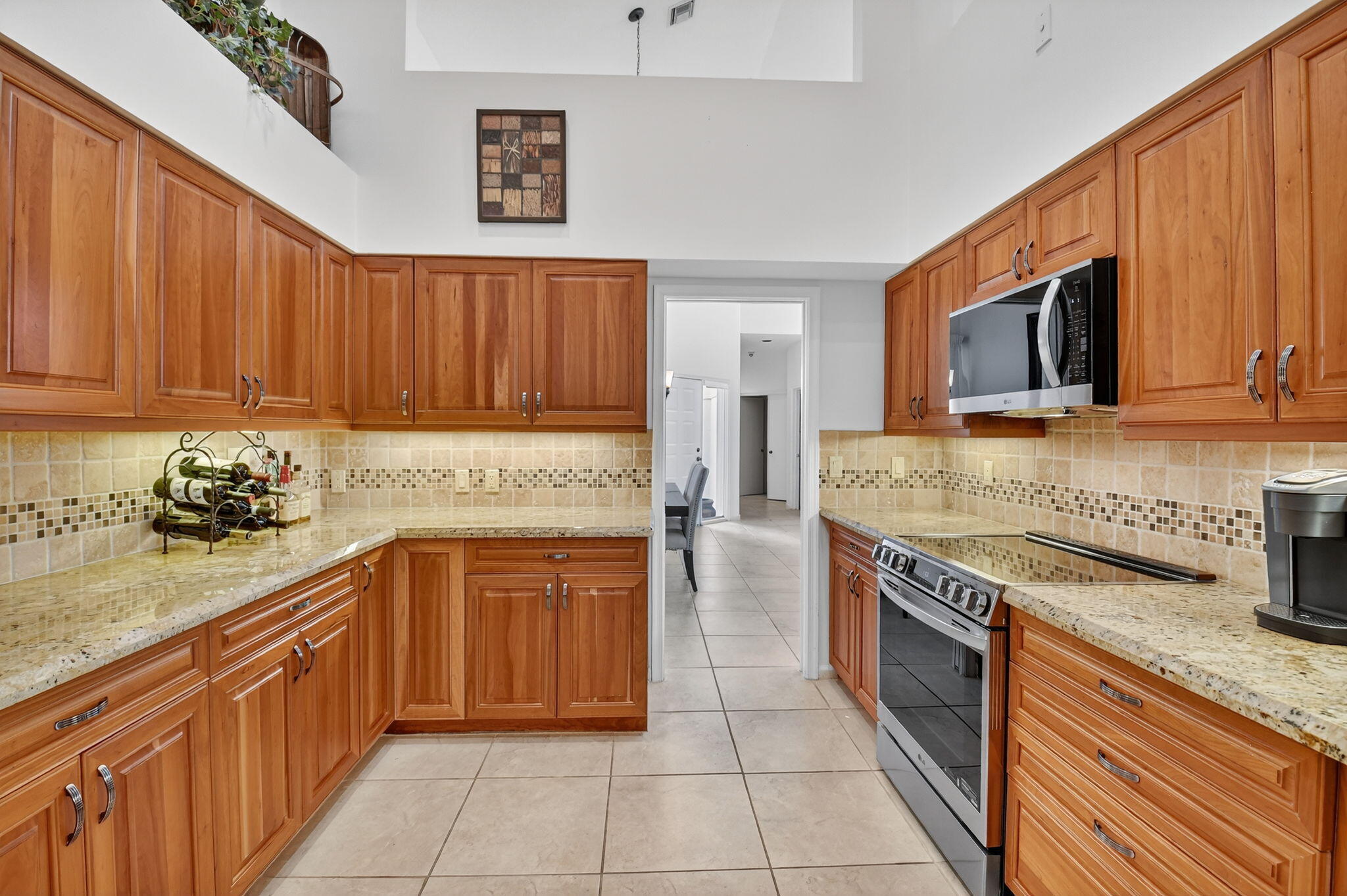 6657 Northwest 25th Way Boca Raton, FL 33496 - Photo 15 of 41 15-web-or-mls-041_DSC_0230