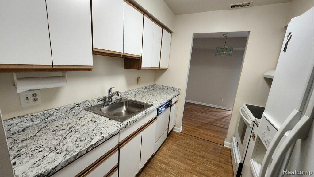 30060 West 12 Mile Road, Unit 89 Farmington Hills, MI 48334 - Photo 8 of 18