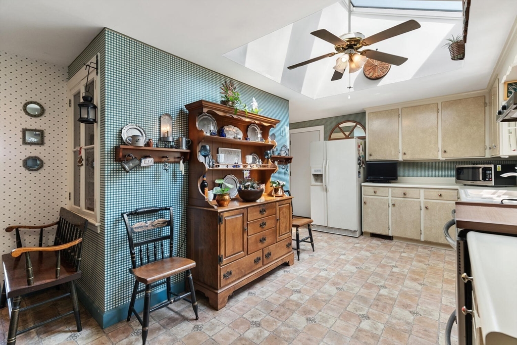 111 Conant Street Danvers, MA 01923 - Photo 11 of 36 Gallery Image 11