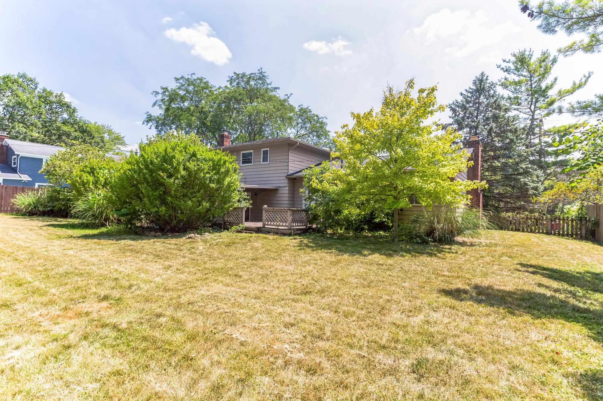 2338 McCoy Road Columbus, OH 43220 - Photo 28 of 30 Back