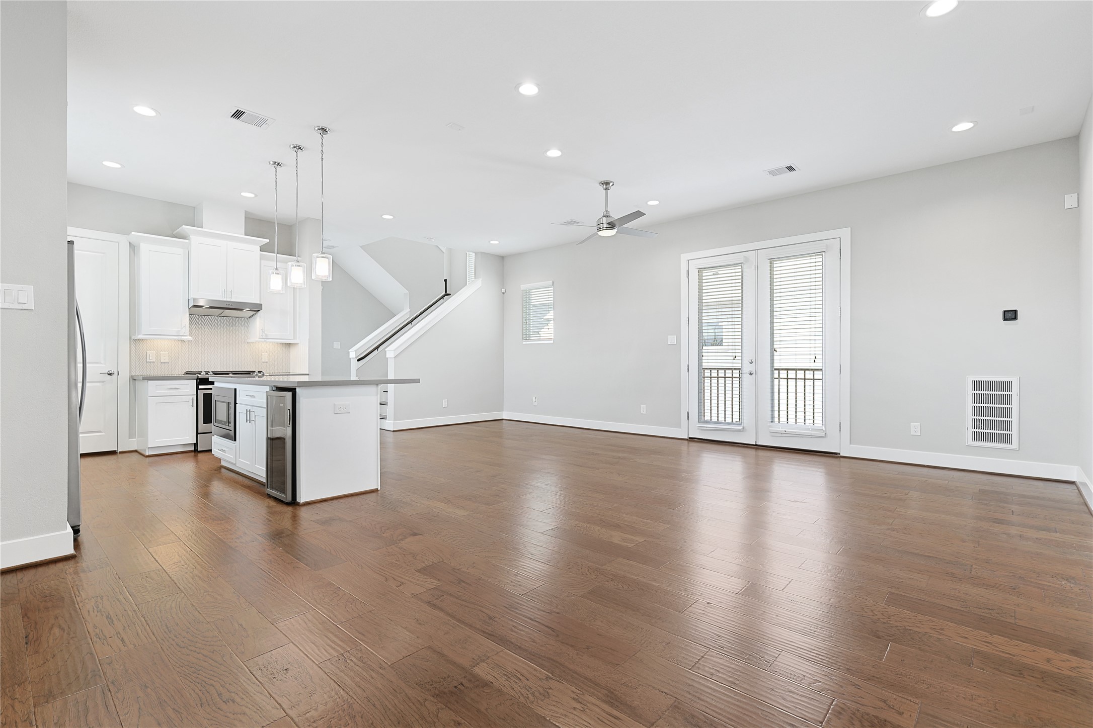 1222 Upton Street Houston, TX 77020 - Photo 12 of 41 a view of kitchen with furniture and wooden floor
